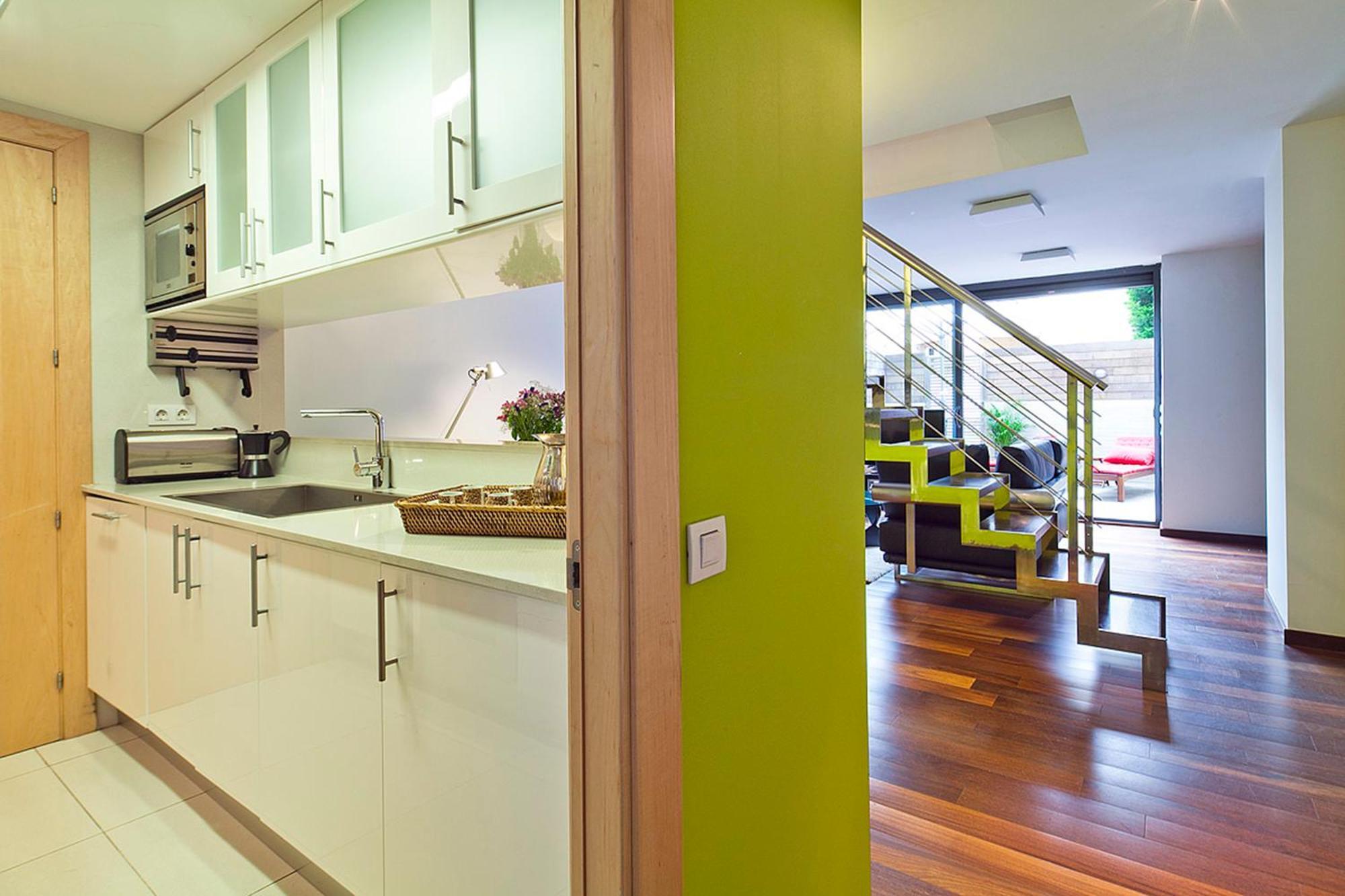 My Space Emirates - Splendid Apartment With Terrace And Pool Near Park Gueell Barcelona Eksteriør bilde