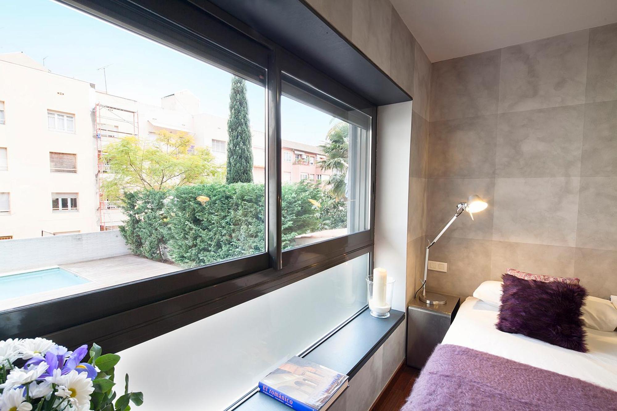 My Space Emirates - Splendid Apartment With Terrace And Pool Near Park Gueell Barcelona Eksteriør bilde